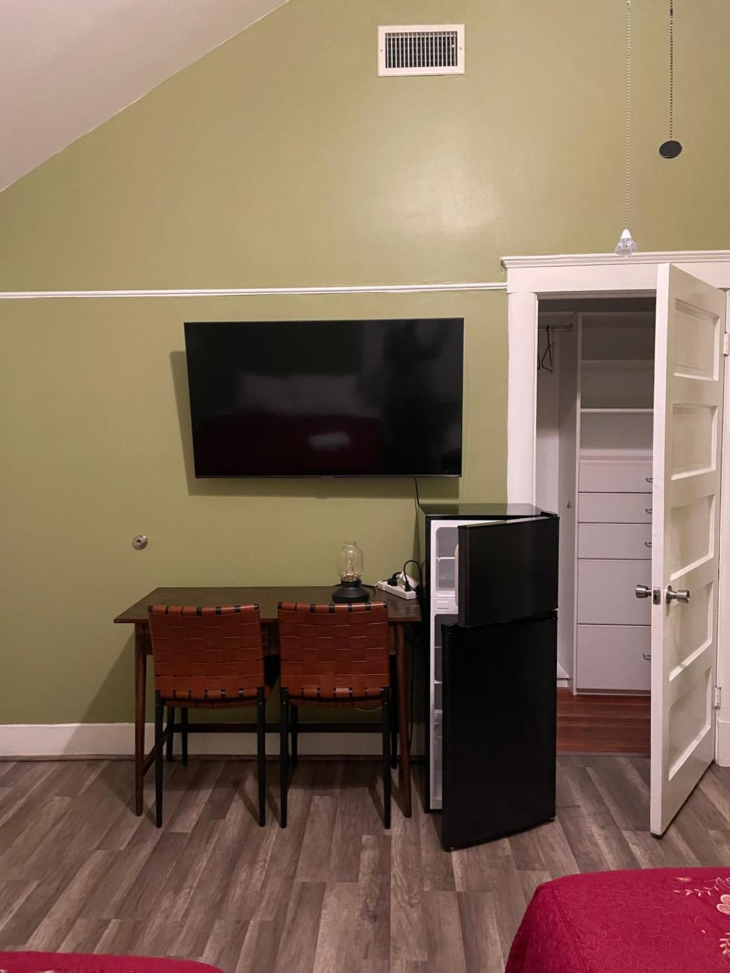 Private Large La Bedroom W Private Full Bathroom Or Half-Bathroom - Tv - Ac - Wifi - Private Fridge Near Usc - Exposition Park - Usc Memorial Coliseum - Banc Of California Bmo Stadium - Downtown Los Angeles Dtla - University Of Southern California Us Екстериор снимка